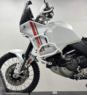 Defensas  Outback Motortek para Ducati Desert X