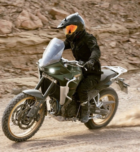 Cubrecarter Outback Motortek para Kove 800X