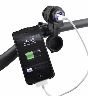 Toma de mechero estanca para moto 12v